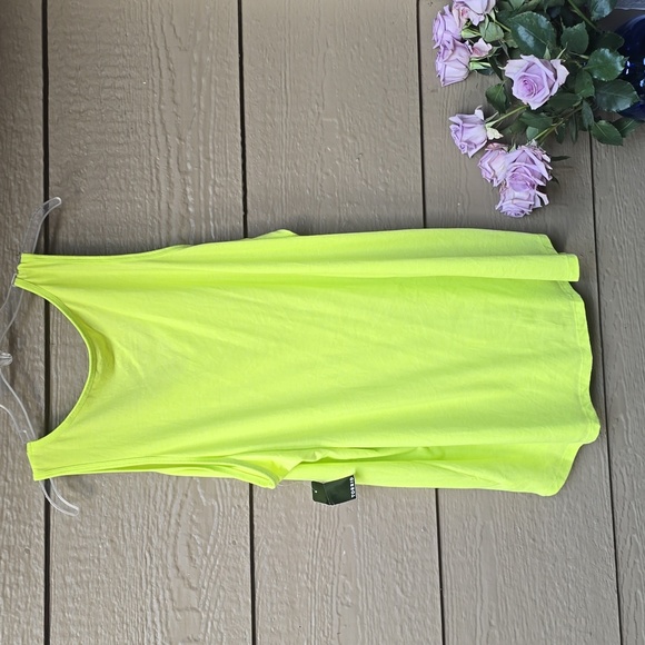Torrid Girlfriend Jersey Key Lime Classic Fit V-neck Tee 3x New NWT - Picture 8 of 8